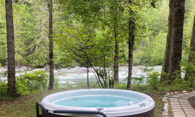 Index Cabin | Cozy, private riverfront cabin with hot tub
