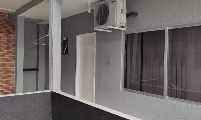 Caioba House | Welcoming Retreat with Pool, Kitchen & High-Speed WiFi