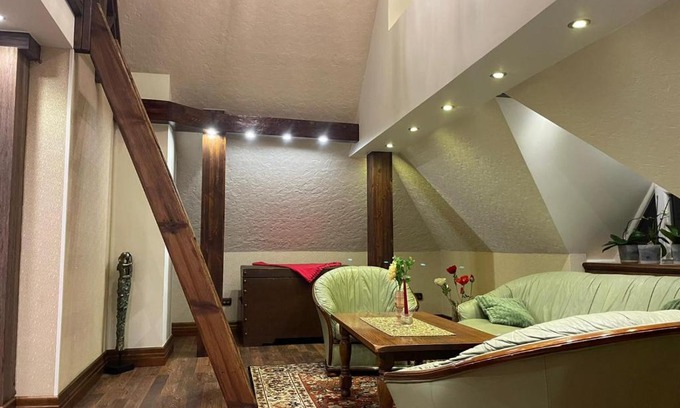 Klaipeda Apartment | Tranquil Apartment Retreat with Parking - Rated 10/10!