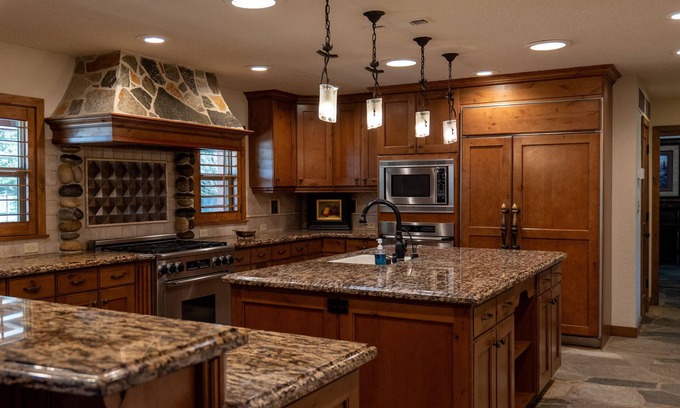 Sanger House | Serene Country Retreat with Pool & Horse Stables