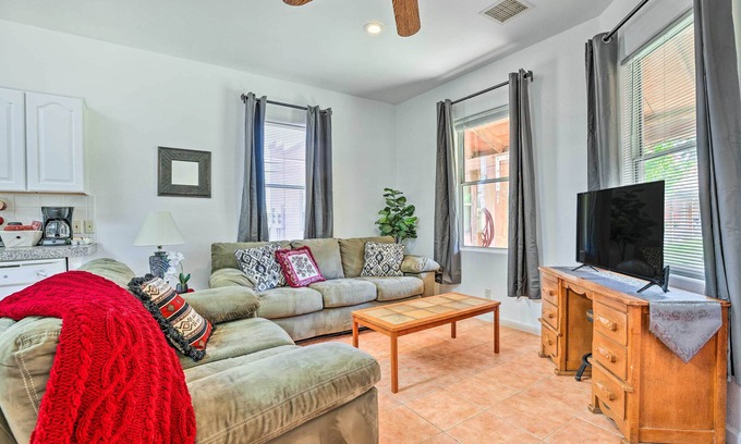Eleven Mile Corner Apartment | Inviting Eloy Apartment with Pool Access & Top Amenities