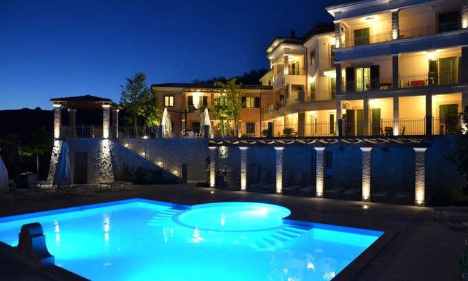 Tortoreto Apartment | Comfortable Resort with Family-Friendly Amenities Awaiting You