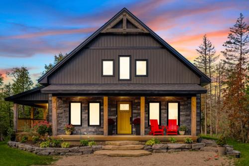 Stokes Bay House | Cozy Retreat W Hot Tub Bruce Peninsula