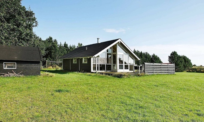 Stenbjerg House | Family-Friendly Holiday Home in Snedsted - Guest Rated 9.8