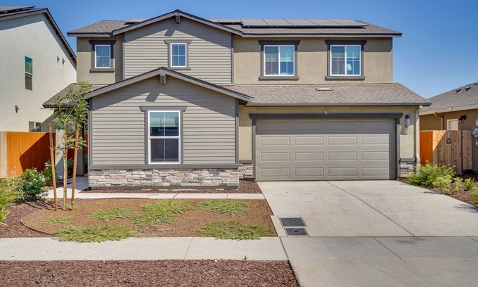 Riverbank Apartment | Cozy Riverbank Studio: Pet-Friendly Retreat Near Modesto!
