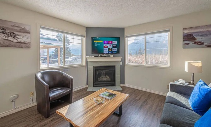 Harvie Heights House | Mountain View Retreat - Family-Friendly with Hot Tub Access
