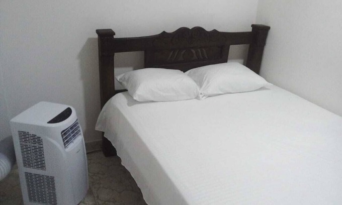 El Bosque Apartment | Inviting Room with Spa Access in Cartagena de Indias
