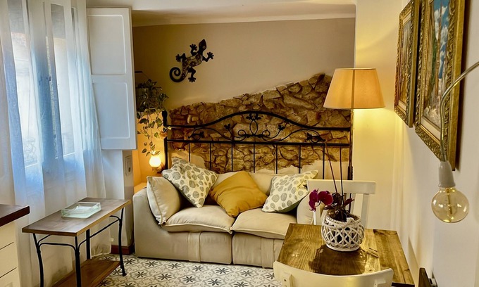 Sant Feliu de Guixols Apartment | Inviting Gecko Room with Oceanfront Views and Kitchenette