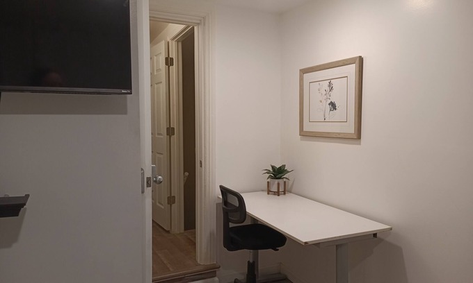 Pottsville House | Inviting Room with Private Bath Near Locust Lake in Pottsville