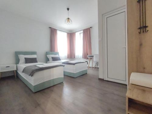 Strelcha House | Comfortable Rooms for Families in Panagyurishte