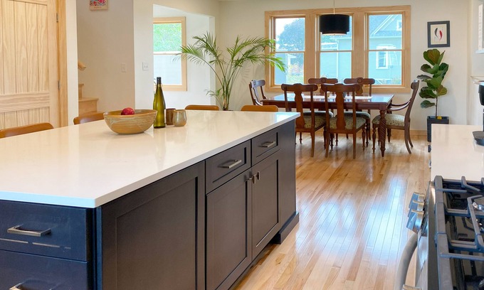 Leland House | Inviting Farmhouse Retreat with Kitchen & Family-Friendly Vibe