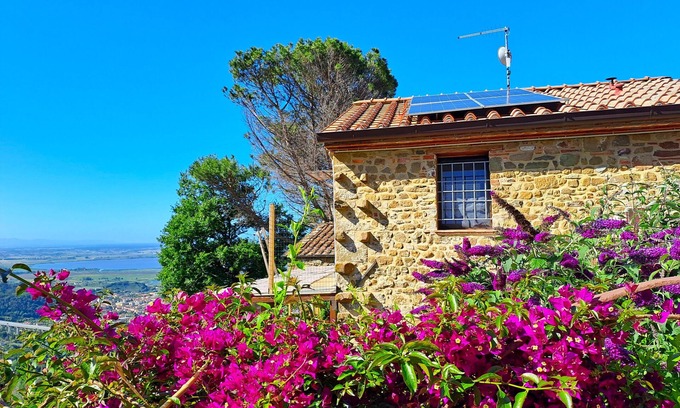 Massarosa House | Relaxing La Tinaia: Pet-Friendly with Ocean Views & Garden
