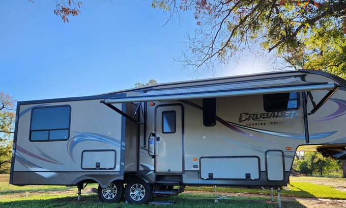 Lometa House | Cozy RV located near Bend, TX!