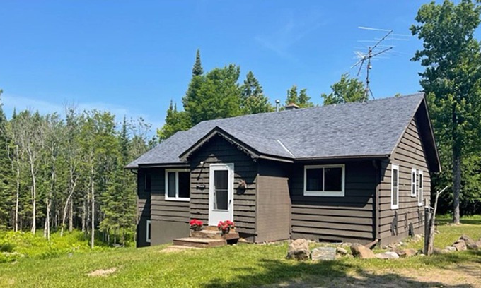 Watersmeet Cabin | Secluded Cabin Retreat Near National Forest & Trails