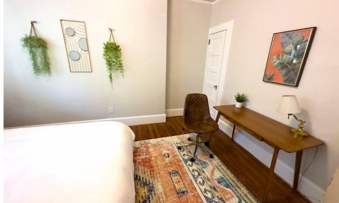 Shandon House | Inviting Shandon Downtown Bungalow - Pet & Child Friendly