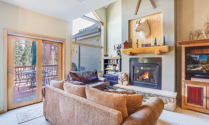 Peak 8 House | Inviting Ski-In/Ski-Out Townhome for Memorable Family Stays
