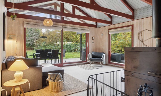 Nykobing Sjaelland House | Charming Sommerhouse Retreat Steps from the Sea
