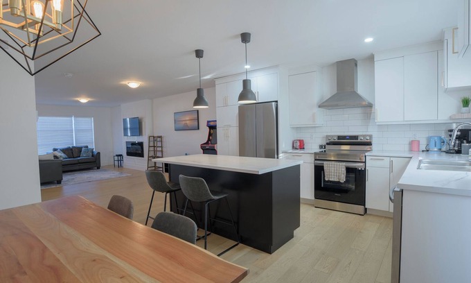 Moncton House | Cozy & Spacious 3BR Home