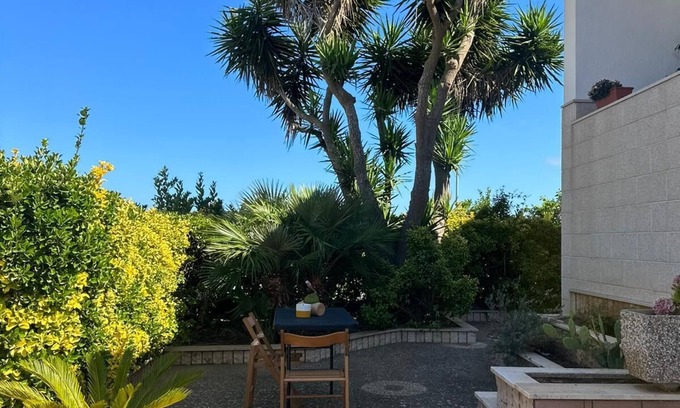 Castro Apartment | Charming Studio Apartment in Salento with Hot Tub