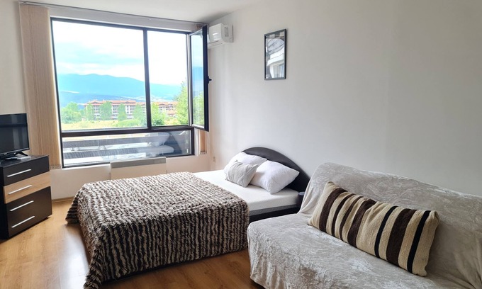 Razlog Apartment | Cozy Studio in Aspen Golf, Ski and Spa Resort