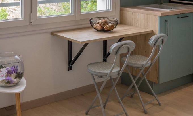 Port-Louis Apartment | Cozy Studio Port-Louis: Ideal for Couples with Kitchen & Spa