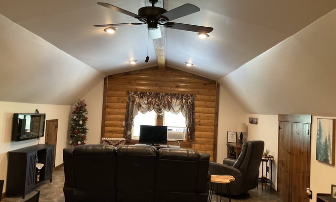 Large Apartment | Charming Studio Retreat with Pool & Pet-Friendly Amenities