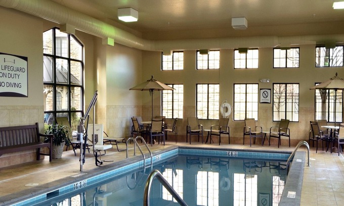 Beckett Ridge Condo | Inviting Suite with Breakfast and Indoor Pool Access