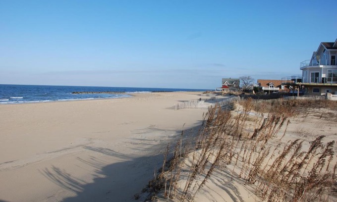 Willoughby Spit Apartment | Charming Beachside Suite - Pet-Friendly & Family Friendly