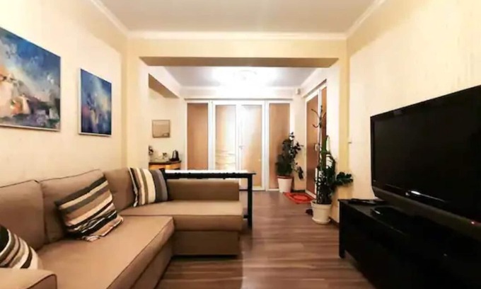 Tuchomerice Apartment | Inviting Suite with Terrace, Perfect for Families and Pets