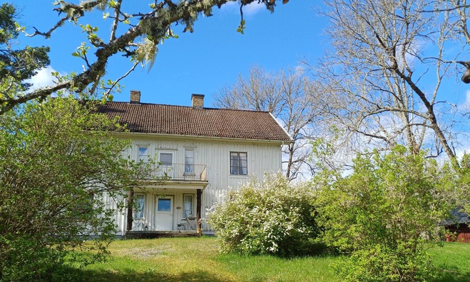Ed House | Cozy swedish House, 3 bedrooms, nature, WIFI, near the lake, rowing boat