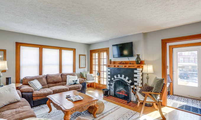 Tiffin House | Inviting Tiffin House with Private Pool, Just 1 Mile to Town!