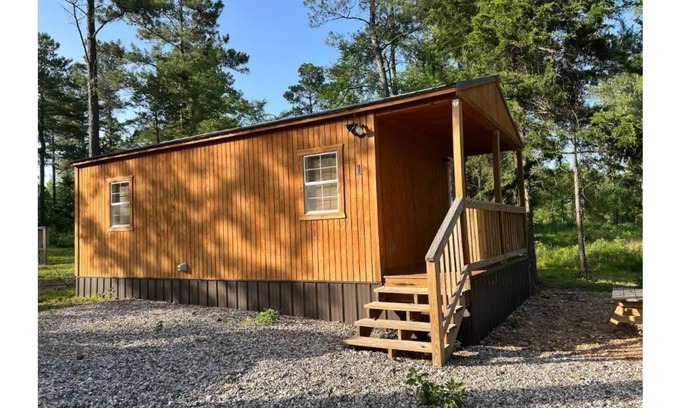 Kirby Cabin | Relax at Kick It Back Cabin 1: Pet Friendly Getaway
