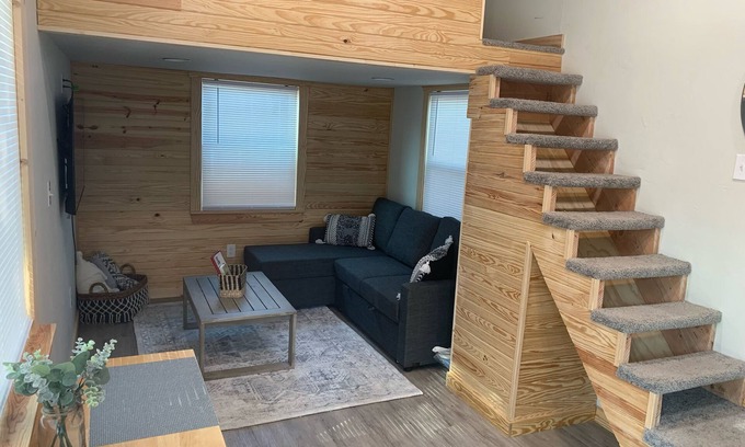 Big Sandy Apartment | Inviting Tiny Home with Pool in East Texas Center