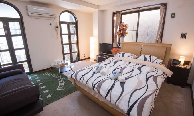 Ikebukuro Apartment | Comfortable Traditional Apartment in Ikebukuro with Spa