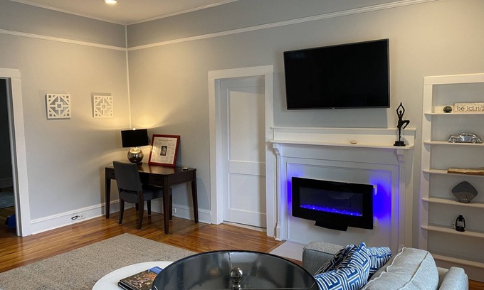 Kannapolis House | Inviting Two Bedroom Bungalow Near Exciting Attractions