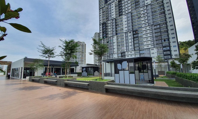 Nilai Condo | Comfortable Unit with Free Wifi Near Malaysia Airport