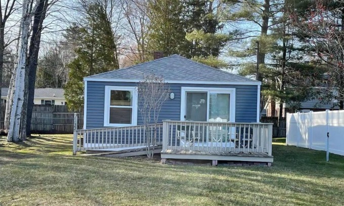 Tawas City House | Charming 2 BR Retreat on Bike Path, Steps from Lake Huron