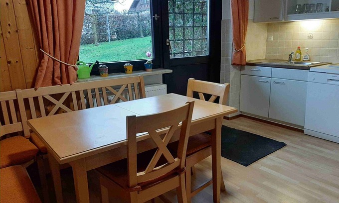Ruhstorf Apartment | Charming Garden Retreat: Peaceful Apartment with Terrace