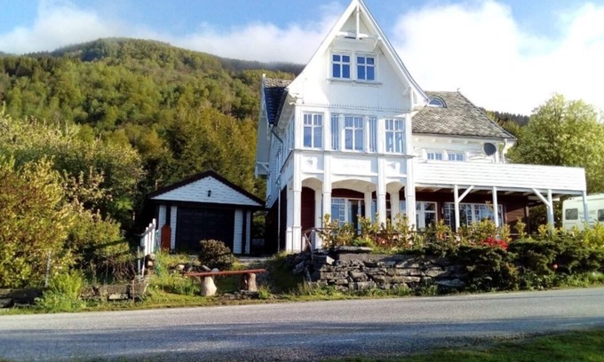 Hyllestad Condo | Inviting Fjordside Apartment with Pool and Ocean View