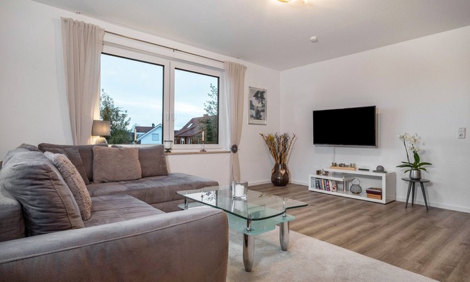 Lindau Apartment | Inviting Hotz Vacation Apartment Near Golf Club with Views