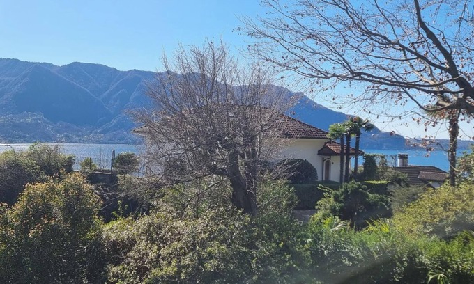 Ghiffa Villa | Cozy villa with unique view of the whole of Lake Maggiore Animals welcome