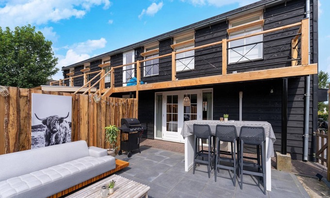 Hattemerbroek House | Cozy Villa w/Sauna and BBQ