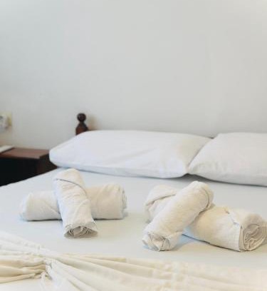 Delvine House | Welcoming Village Guesthouse - Family-Friendly Getaway