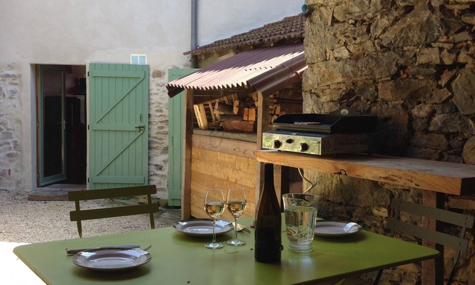Arbas House | Idyllic Village House with Garden, Pool & Top Guest Rating