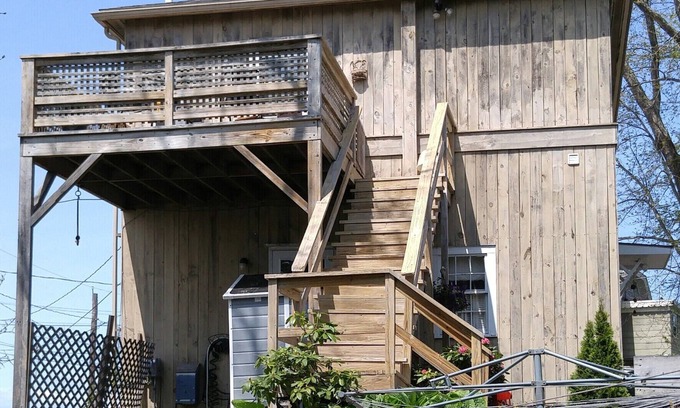 Gloucester Apartment | Charming Waterview Old Quarryman Boarding House - 9.8/10
