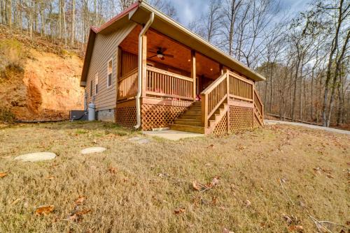 Waverly House | Inviting Waverly Cabin with Fireplace & Family-Friendly Amenities