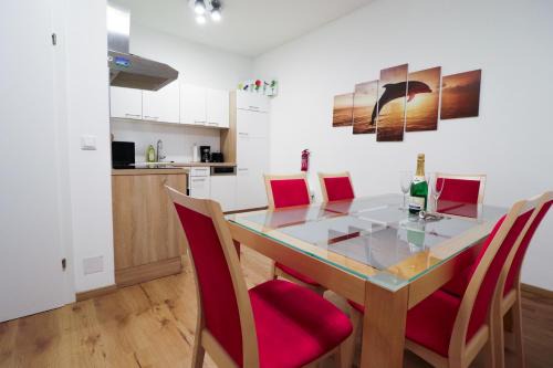 Rudolfsheim-Funfhaus Apartment | Inviting CozyNite Premium Apartment near Schönbrunn