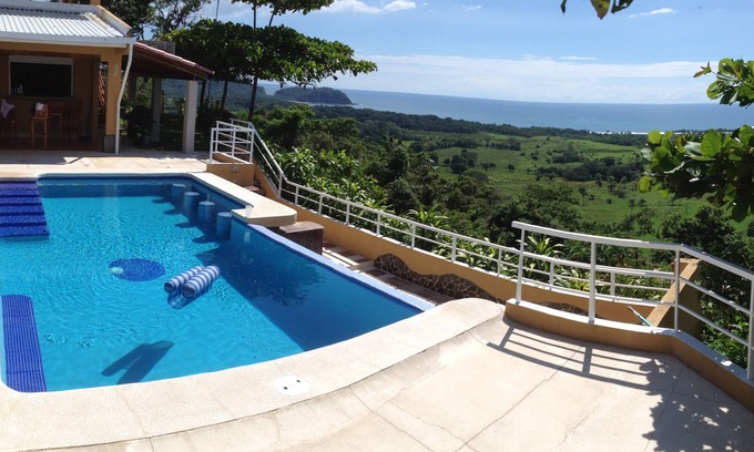 Bejuco House | Estado Luna Azul: Elevated Oceanfront Pool Estate with Views