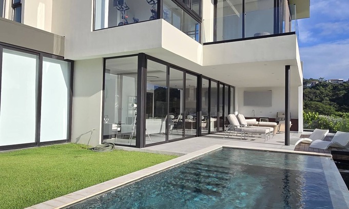 Herradura House | 5 minutes to Los Sueños Marina - Del Bosque 04 Luxury house