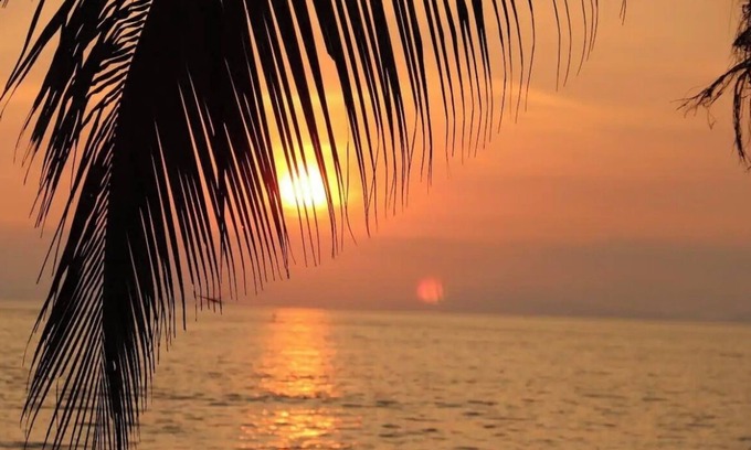Tambor House | Coco Cabana: Relax by the Saltwater Pool, Steps to Beach
